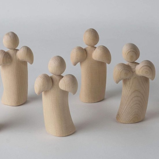 "Klassieke beschermengel van arvenhout, met hart, hoogte 9 cm, cadeau voor doop of Kerstmis, handwerk" "Klassieke beschermengel gemaakt van arvenhout, met een hart, hoogte 9 cm, cadeau voor doop of Kerstmis, handgemaakt"