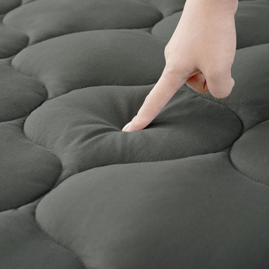 Matrastopper 140 x 200 cm, zachte topper, matrasbeschermer met diepe zakken, machinewasbare matrasbeschermer, donkergrijs Matrastopper 140 x 200 cm, zachte topper, matrasbeschermer met diepe zakken, machinewasbare matrasbeschermer, donkergrijs