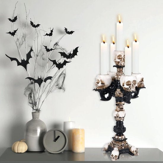 Kaarsenhouder Zwart, Halloween Standbeeld Kaarsenhouder Taper Kaarsen met 3 Armen, Gotische Schedel Hars Ornamenten Decoratie, Schedellamp Vintage Tafeldecoratie voor Woonkamer, Slaapkamer, Keuken (5 Armen)