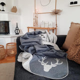 Knuffeldeken, 150 x 200 cm, omkeerbare deken, katoenmix, hert, lichtgrijs
