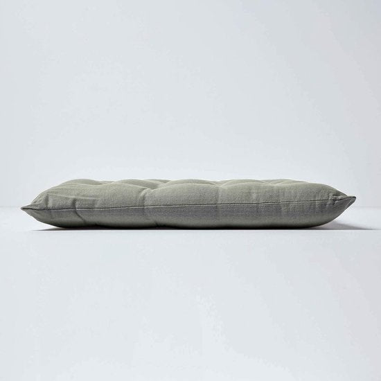 Set van 4 stoelkussens 40 x 40 cm, grijs, zitkussen met bandjes en knoopsluiting, effen kussens voor stoelen met overtrek van 100% katoen en zachte polyester vulling, lichtgrijs