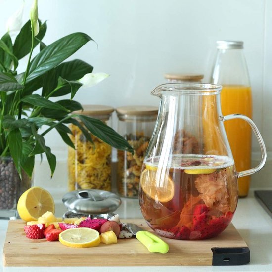 Glazen karaf met deksel en uitloop, waterkaraf, ijstheekan, sapkan, voor zelfgemaakte dranken, ijsthee, melk, koffie, wijn, 2 liter