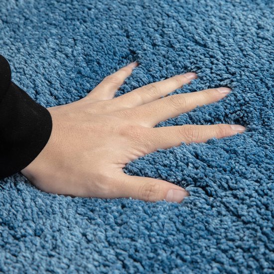 Antislip: de achterkant van ons tapijt is gemaakt van nieuw materiaal TPR