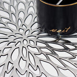 4 stuks uitgeholde ronde placemats, zilveren ronde placemats, uitgeholde ronde placemats, geperst, voor het isoleren van platte borden, tafeldecoratie (zilver)