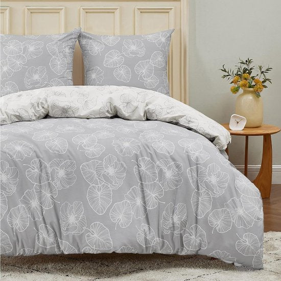 Hoogwaardig materiaal: ons beddengoed 155 x 220 (1 dekbedovertrek + 2 kussenslopen) is gemaakt van 100% natuurlijk katoen