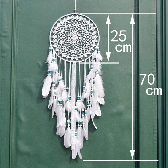 Dromenvanger Marcramé zwart met witte veer 22 cm | Zus & Zo Oostburg | Unieke cadeau's vindt u hier Dromenvanger Marcramé zwart met witte veer 22 cm | Zus & Zo Oostburg | Unieke cadeau's vindt u hier