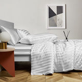 Satijn beddengoed 200 x 220 cm wit glanzend zijdeachtig dekbedovertrekset 3-delig effen luxe glanzend satijn gestreept dekbedovertrek met verborgen ritssluiting en 2 kussenslopen 80 x 80 cm