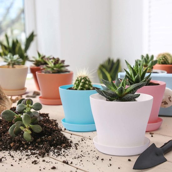10 stuks kleine bloempotten, 10 cm plantenpotten, plastic kleurrijke kleine plantenpotten met schotel, ronde kweekpotten voor kantoor, balkon, reling (8 kleuren)
