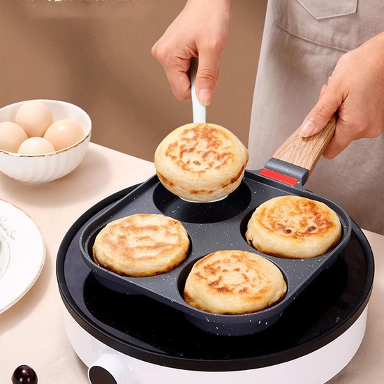 4-kops koekenpan, pannenkoekenpan voor inductie- en gaskookplaten, pannenkoekenpan met houten handvat, antiaanbaklaag, gebakken eierburgerpan, 4 eieren, pannenkoekenpan van aluminium