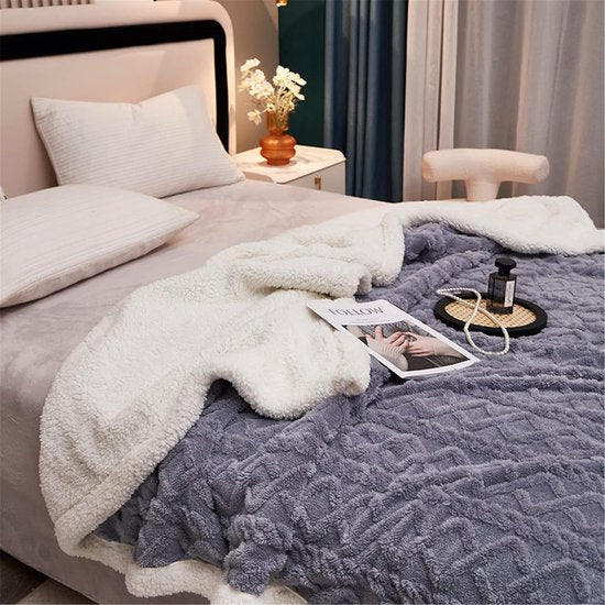 Pluizige Sherpa knuffeldeken - hoogwaardige schapendeken, superzachte fleecedeken als bankdeken, sprei of woondeken, bankdeken, blauw, 150 x 200 cm