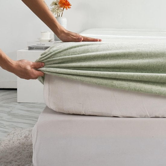 Winter hoeslaken, 90 x 200 cm, groen pluizig warm fluwelen laken, teddy pluche hoeslaken geschikt voor 30 cm matras