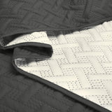 sprei is gemaakt van 100% microvezel