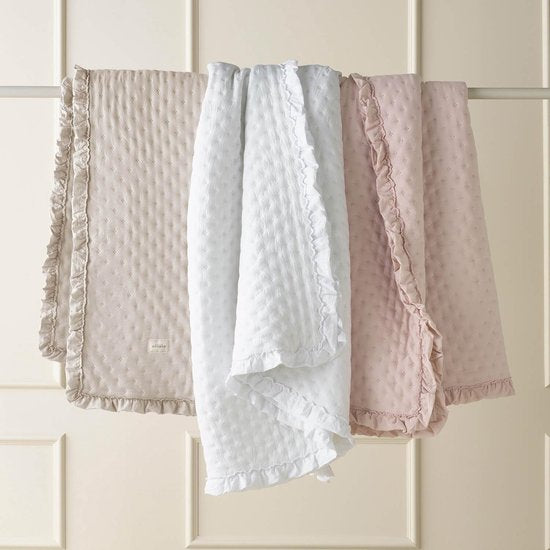 Molly elegante sprei in lichtgrijs, 170 x 210 cm, veelzijdige deken als bedsprei of banksprei, sprei voor bed en bank, quiltstijl, ideaal als sprei