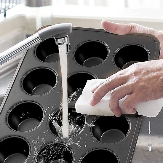 Muffinplaat van koolstofstaal voor 12 muffins, anti-aanbaklaag, muffinvorm, cupcake, bakplaat, muffin vorm, brownies, bakvorm, muffinbakplaat, zwart