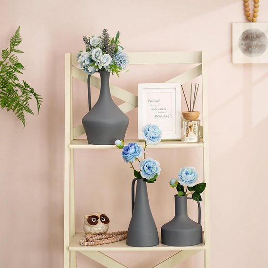 Metalen blauwe vazen met handvat, Scandinavische smalle vaas, moderne bloemenvaas voor pampasgras, kunstbloemen, droogbloemen, decoratieve ovasen voor tafeldecoratie woonkamer, slaapkamer,