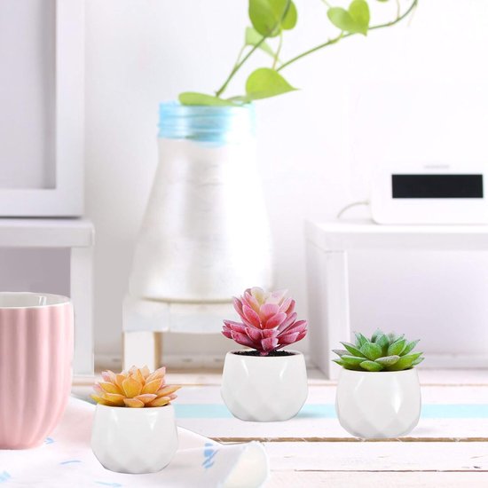 Kunstmatige vetplanten, 3 stuks, kunstplanten met pot, kleine kunstplant, voor tafel, huis, balkon, kantoor, decoratie. Kunstmatige vetplanten, 3 stuks, kunstplanten met pot, kleine kunstplant, geschikt voor tafel, huis, balkon, kantoor, decoratie.
