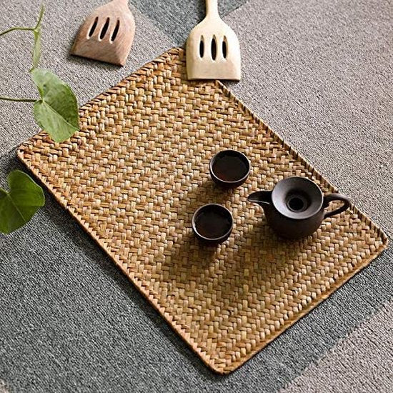 Placemats antislip zeegras rotan placemats eettafel hittebestendig geweven Kerstmis placemats isolatie (4 stuks)