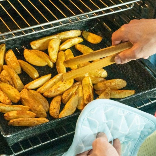 Bakplaat - grillpannetje - ovenplaat - stoofpan - pizzaplaat - grillschaal - ovenschaal - geperforeerde plaat oven - vetvrij heteluchtgaren - patat voor oven (28 x 35 x 4 cm)