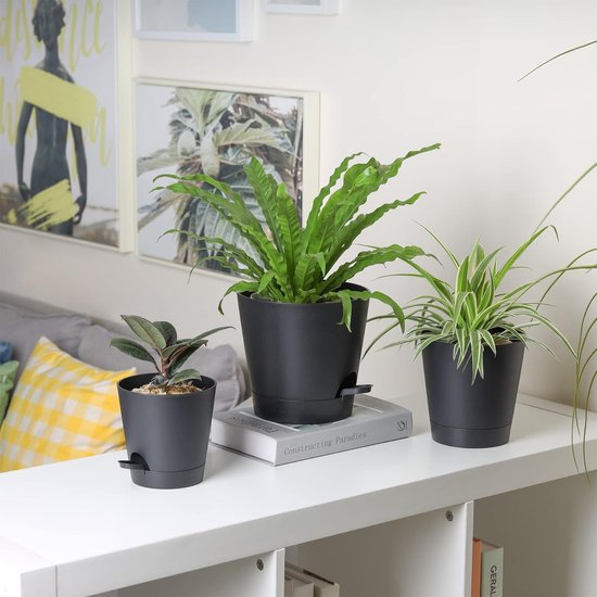 Bloempot, kunststof, met irrigatiesysteem, set van 6, zelfbewatering, met onderzetter, ronde plantenpot voor binnen en balkon, tuin, planten, vetplanten, cactussen, zwart