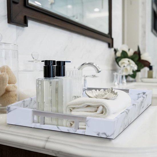 Dienblad van PU-leer, modern, elegant, rechthoekig, decoratief dienblad met metalen handvat, grote capaciteit, lederen serveerplaat voor eten, dranken, sieraden, sleutels, woonkamer, keuken, ijdelheid (wit marmer)