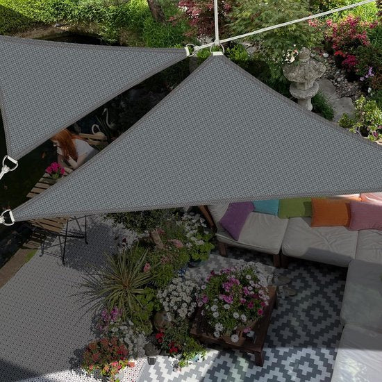 Zonnezeil, driehoekig, 4 x 4 x 4 m, met bevestiging, zonnezeil, waterdicht, zonwering, uv-bescherming, zeildoek zonder boren, geschikt voor balkon, tuin, terras en camping, grijs