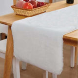 30 x 120 cm Faux Fur Modern Table Runner White, Table Runner Christmas, Winter Snow White Table Runner, Household Plush Tablecloth for Christmas, Wedding, Birthday, Dining Table, Dressing