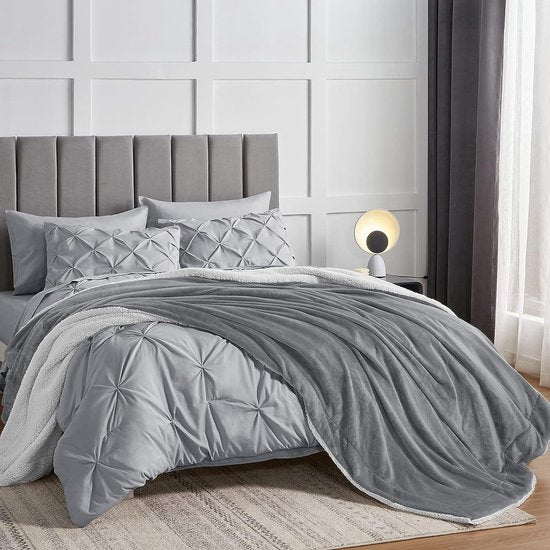 Knuffeldeken, wollige deken, grijs - warme Sherpa deken 150 x 200 cm, dikke bankdeken en woondeken XL, zachte fleecedeken, bankdeken, XL voor de winter