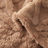 Knuffeldeken 150 x 200 cm, woondeken, lamsdeken, pluizige zachte bankdeken, fleecedeken, bankdeken, warme knuffeldeken voor bed, bank, bruin