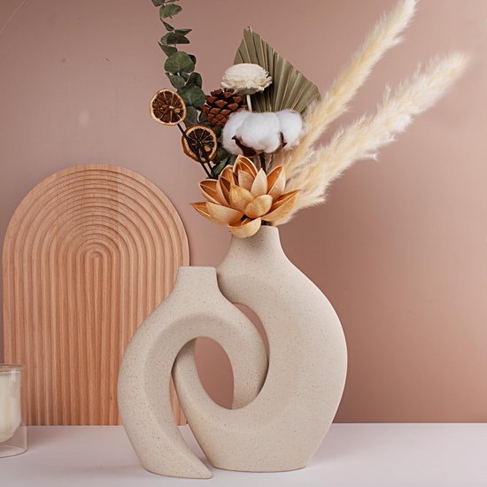 Onze bloemenvaas is gemaakt van hoogwaardig keramiek