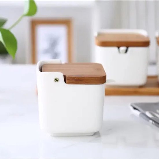 Kruidenpotjes, zoutpot met deksel, voorraaddoos, keramische suikerpot met deksel en lepel voor huis en keuken, kleine kruidendoos met houten dienblad voor zout, peper, kruiden, specerijen