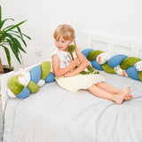 het gevlochten ontwerp maakt het sierkussen een echte eyecatcher in elke woonkamer, en past zich perfect aan de gewenste vorm aan (recht of gebogen)