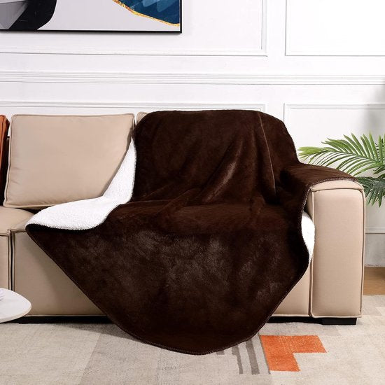 Luxe fleece deken, 600 g/m², ultra zacht en warm knipperend, lichte pluche deken voor slaapbank, herfst, winter en lente, 150 x 200 cm, bruin