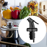 Olijfolieschenker, olie-azijnwijndispenser met lekvrij mondstuk. Schenker voor flessen, siroop, azijn, sap, zwart, past op de binnendiameter van de flessenhals 23 mm (5 stuks)