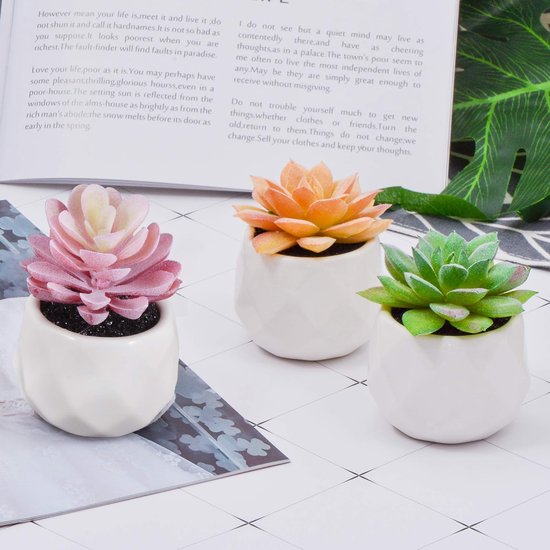 Kunstmatige vetplanten, 3 stuks, kunstplanten met pot, kleine kunstplant, voor tafel, huis, balkon, kantoor, decoratie. Kunstmatige vetplanten, 3 stuks, kunstplanten met pot, kleine kunstplant, geschikt voor tafel, huis, balkon, kantoor, decoratie.