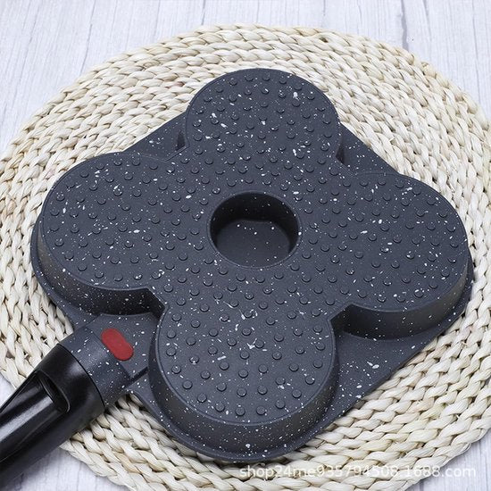 4-kops koekenpan, pannenkoekenpan voor inductie- en gaskookplaten, pannenkoekenpan met houten handvat, antiaanbaklaag, gebakken eierburgerpan, 4 eieren, pannenkoekenpan van aluminium