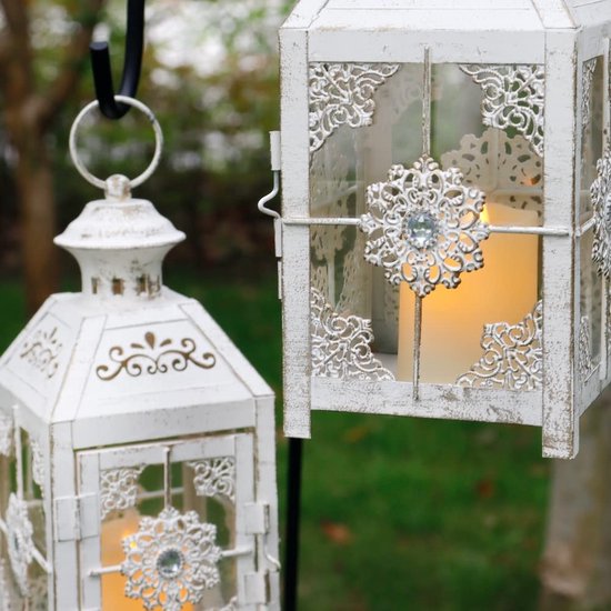 Set van 2 decoratieve laterns 23 cm hoge vintage stijl hangende lantaarn, metalen kandelaar voor binnen, evenementen, pariteiten en bruiloften (wit met gouden penseel)