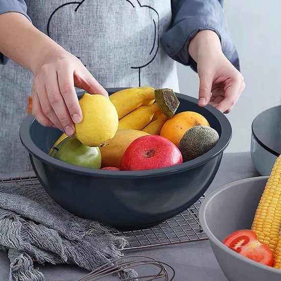 AIKKIL Mengkom 6-delige set, plastic nestkom slakom met deksel, kom met deksel, bevat 2 vorken en 4 maatlepels, BPA-vrij en stapelbaar, ideaal voor het mengen en serveren (grijs, 18)