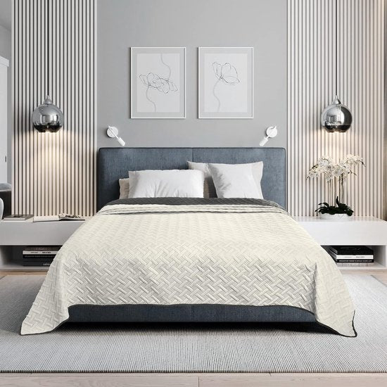 sprei is gemaakt van 100% microvezel