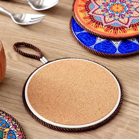 Trivet, Ceramic Trivet for Hot Dishes, Pots and Pans, Mat Decorative Insulation Pads with Cork Backing in Mandala Style, Diameter 17 cm (Pack of 4)