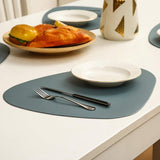 ronde set van 6 placemats en 6 onderzetters veeg schoon antislip PVC hittebestendige placemats voor keukentafel 38 cm blauw