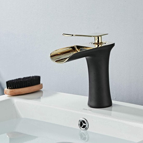 Badkamer Wastafel Kraan Waterval Eengreeps Messing Zwart/Goud Chroom Mount Toilet Luxe Warm en Koud Leekayer