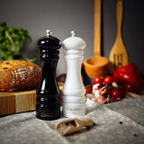 Creative Home Grote Houten Peper en Zoutmolen Wit Zwart| Set van 2 met Mini Houten Lepel | 18 x 5 cm | Beukenhout | Handmatig