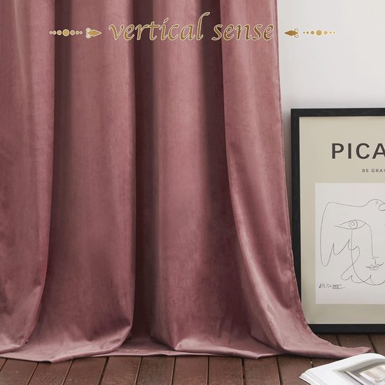 verduisterende voering, 140x245 cm.