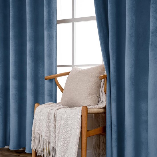 Pauwenblauw 2 panelen, zacht, fluweel, verduisteringsgordijn, thermogordijn, temperatuurinstelling, met oogjes, voor slaapkamer, woonkamer, elegante decoratie, 140 x 175 cm