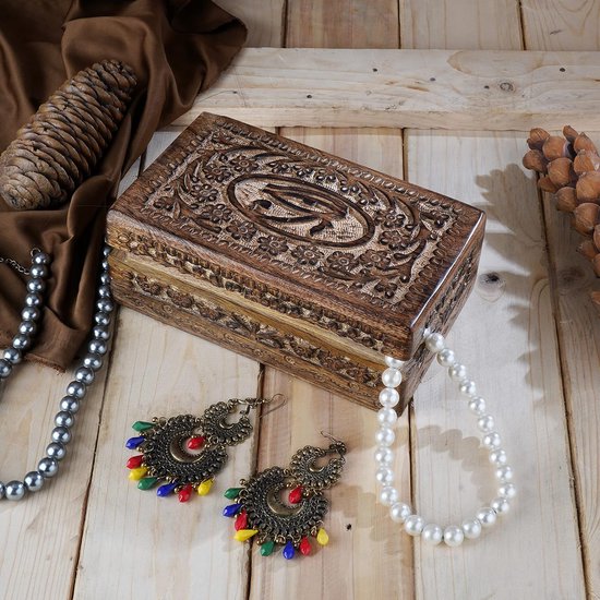 Handgesneden decoratieve houten kist met oog van waarheidssnijwerk, multifunctioneel gebruik als sieradenopslag, sieradenhouder of horlogedoos, ideaal als cadeau