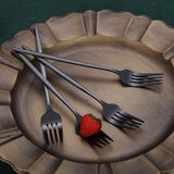 Matzwarte dinervorken 6-delig roestvrij staal 8,4 inch vorken Bestekset Dessertvorken Tafelvorken Saladevorken voor huishouden, keuken of restaurant Vaatwasmachinebestendig