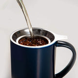 Porselinnen theekop met theezeef en deksel, theepot met filter en onderzetter, losse theeblaadjes theekop voor thee/koffie/melk/vrouwen/kantoor/thuis/cadeau (navy blue)