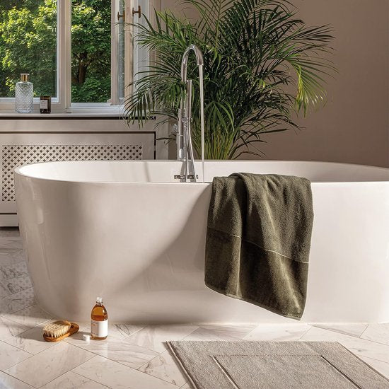 Bamboo Luxe gastenhoes 30 x 50 cm van 60% katoen / 40% viscose van bamboecellulose, zwart