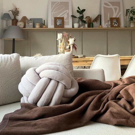 deken, woondeken, afmetingen ca. 150 x 200 cm of 220 x 240 cm, in vele kleuren verkrijgbaar, bijvoorbeeld grijs, rood, bruin, wit, blauw, groen en meer, 150/200