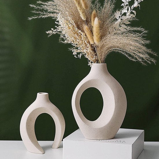 Onze bloemenvaas is gemaakt van hoogwaardig keramiek